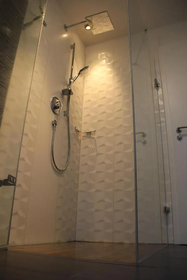 Homestay Oktoberfest Apartment Puchheim